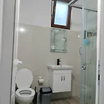 Panzió Stomici Nderlysaj