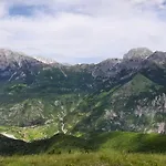 Frühstückspension Stomici Nderlysaj