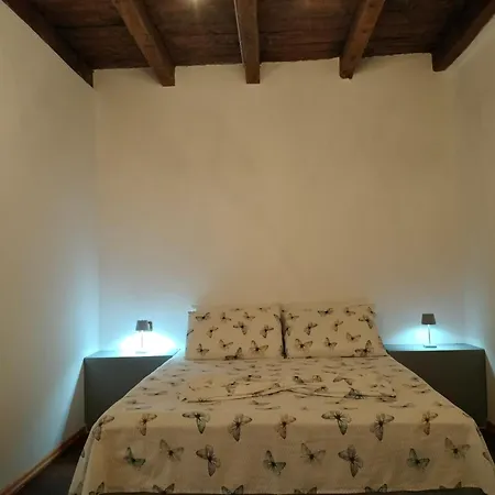 Bed & Breakfast Stomici Nderlysaj
