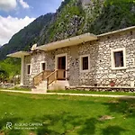 Stomici Nderlysaj