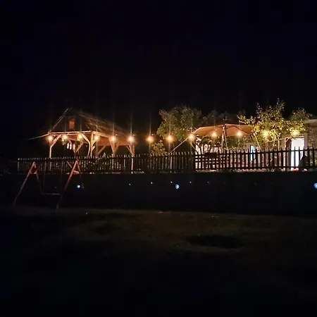 Stomici 3* Nderlysaj