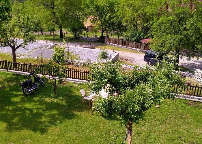 Bed & Breakfast Stomici