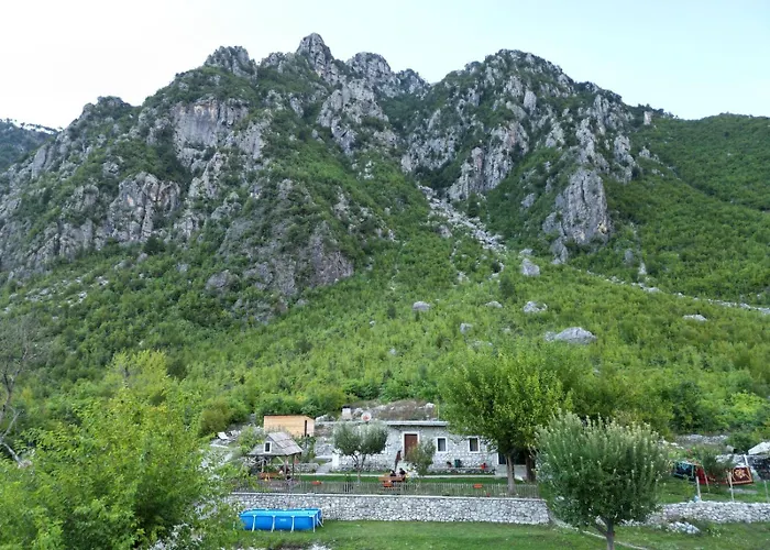 Bed & Breakfast Stomici 3*